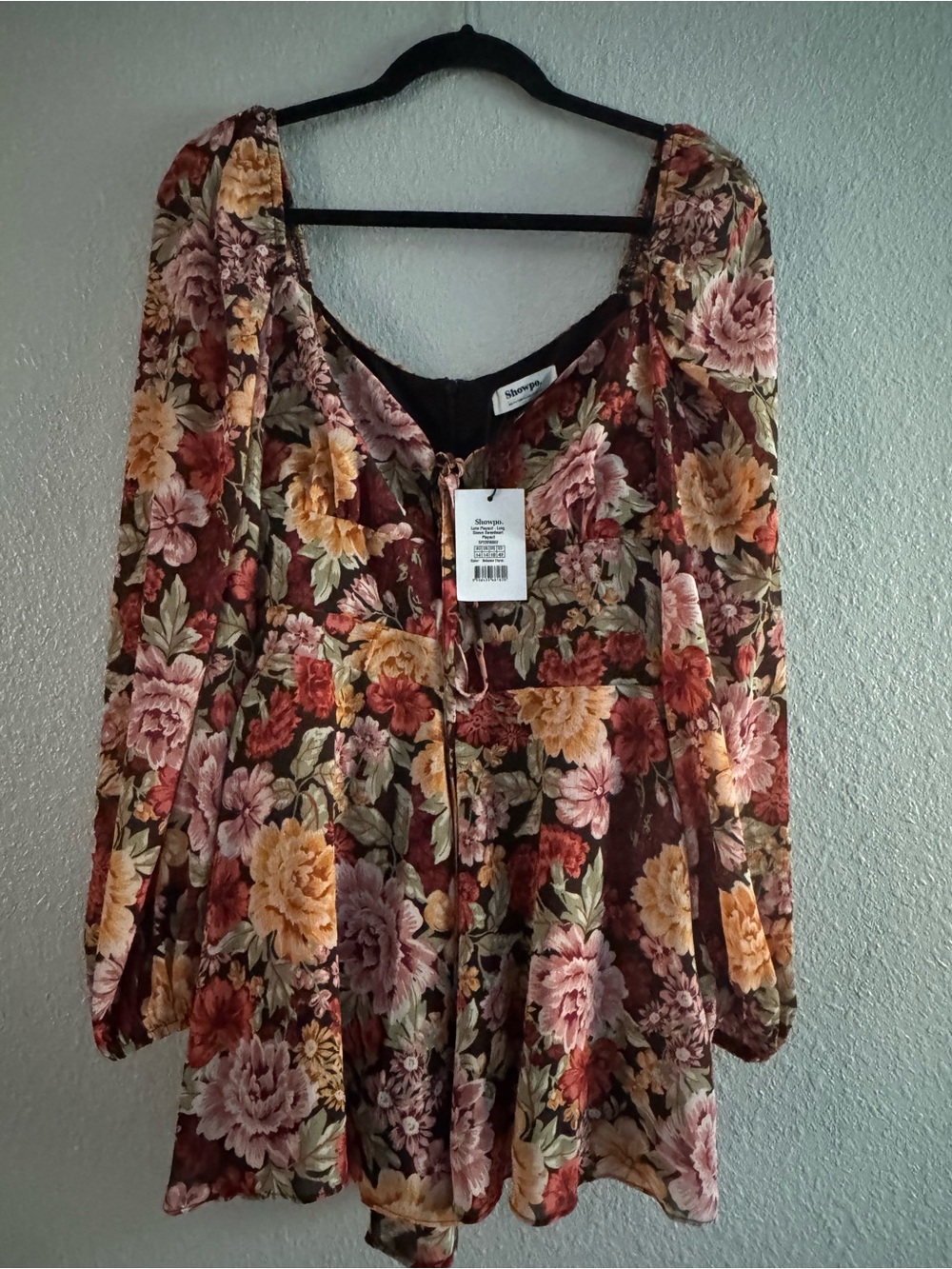 NWT Showpo long sleeve dark floral romper playsuit size 14
